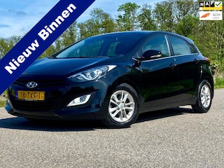 Hyundai i30 1.6 GDI i-Vision 5DRS NAVI CAMERA NAP Airco 135PK Goed Onderhouden