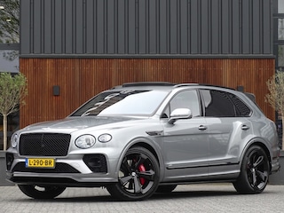 Bentley Bentayga 4.0 V8 550PK TwinTurbo / NAIM / diamanten / carbon / 22'' black