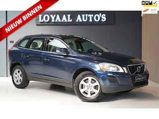 Volvo XC60 2.0 T5 Momentum | AUT | CRUISE | TREKHAAK | STOELVERW. | AIRCO | ELEK.RAMEN | APK | NAP.