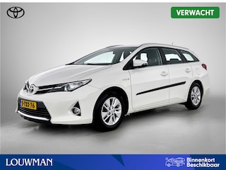 Toyota Auris Touring Sports 1.8 Hybrid Dynamic | Navigatie | Camera | Cruise Control | Climate Control | Dealer Onderhouden | Onderweg-naar-dealer