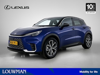 Lexus LBX Cool 2WD