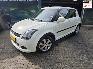 Suzuki Swift 1.5 Exclusive | NIEUWE APK | NW KOPPELING | AIRCO | LMV |