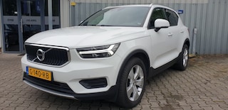 Volvo XC40 1.5 T3 MOMENTUM PRO  Panorama dak