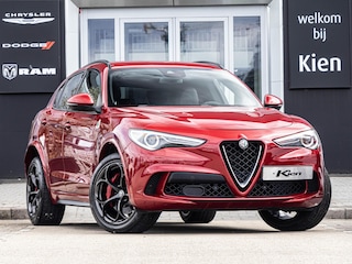 Alfa Romeo Stelvio 2.9 V6 AWD Quadrifoglio | Harman/Kardon | Seats Pack | Adaptive cruise control |