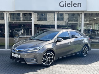 Toyota Corolla Sedan 1.6 VVT-i Executive | Trekhaak, Parkeersensoren, Half leer, Stoelverwarming, Climate control,1.300KG Trekgewicht, Uniek!