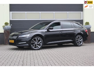 Skoda Superb Combi 1.4 TSI iV Sportline | Trekhaak |