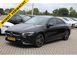 Mercedes-Benz CLA 250e Premium Plus AMG LINE NIGHT PAKKET PANORAMDAK CARPLAY MEMORY SFEER DISTRONIC KEY-LESS GO
