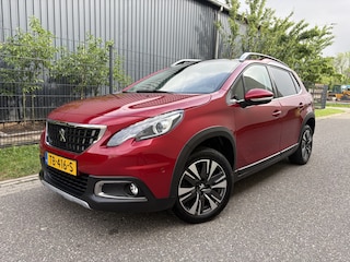 Peugeot 2008 1.2 PureTech Allure / AUTOMAAT / NAVI / PANORAMADAK / CLIMATE / 102dkm! NAP!