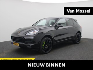 Porsche Cayenne 3.0 S E-Hybrid Platinum Edition | WORDT VERWACHT | Apple Carplay/Android Auto | Achteruitrijcamera | Parkeersensoren | Luchtvering | BOSE | Trekhaak | Stoelverwarming |