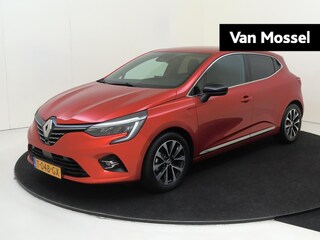 Renault Clio 1.6 E-Tech Hybrid 145 PK Techno | Pack Advanced Safety | Pack Infotainment 9.3" | Pack Lightning | Apple Carplay/Android | cruise control | electronic climate control | lederen/stof bekleding | LED koplampen | lichtmetalen velgen 16" | navigatiesysteem |