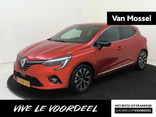 Renault Clio 1.6 E-Tech Hybrid 145 PK Techno | Pack Advanced Safety | Pack Infotainment 9.3" | Pack Lightning | Apple Carplay/Android | cruise control | electronic climate control | lederen/stof bekleding | LED koplampen | lichtmetalen velgen 16" | navigatiesysteem |