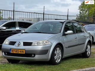 Renault Mégane 1.6-16V Expression Luxe
