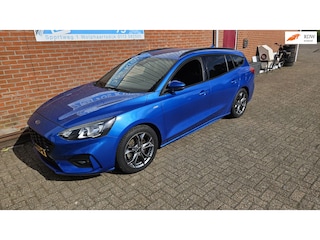 Ford Focus Wagon 1.0 EcoBoost Titanium Business