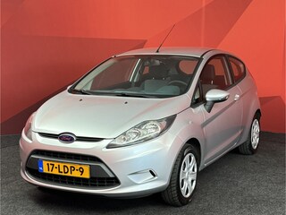 Ford Fiesta 1.25 Limited | Nieuw Binnen! | Airco | Trekhaak | Apk 01-2027