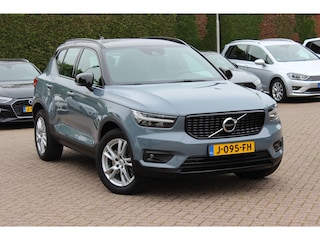 Volvo XC40 1.5 T5 Recharge R-Design / Camera / Leder / Harman Kardon / Keyless / 19'' / Stuur+Stoelverwarming / Elektr. Stoelen / Bliss / DAB / ACC