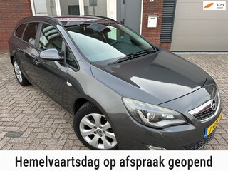 Opel Astra Sports Tourer 1.6 Turbo Cosmo / Airco / PDC / Cruise / NAP / LM