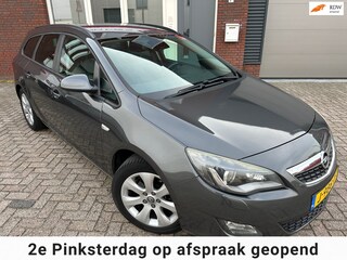 Opel Astra Sports Tourer 1.6 Turbo Cosmo / Airco / PDC / Cruise / NAP / LM
