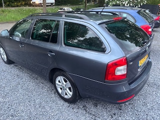 Skoda Octavia Combi 2X 1.4 TSI Ambition AIRCO