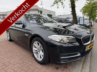 BMW 5-serie Touring 520d 190pk High Executive Automaat Airco/ECC,Navigatie,Camera,Leder Nette Auto