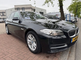 BMW 5-serie Touring 520d 190pk High Executive Automaat Airco/ECC,Navigatie,Camera,Leder Nette Auto