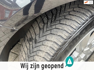Audi A1 1.2 TFSI Attraction Pro Line Business | curise | navi | isofix | nw apk !