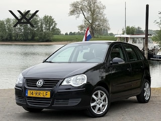 Volkswagen Polo 1.4-16V Comfortline | Airco | Apple Carplay