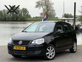 Volkswagen Polo 1.4-16V Comfortline | Airco | Apple Carplay