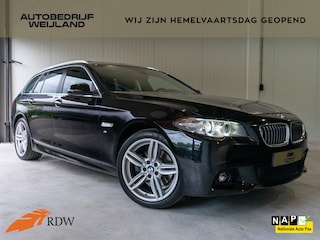 BMW 5-serie Touring 520i M Sport Edition High Executive I Trekhaak I leder I 184 PK I M-pakket I 18" I M-sport I Sportstoelen I