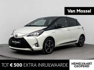 Toyota Yaris 1.5 Hybrid 100Pk Bi-Tone | Airco | Achteruitrijcamera | Armsteun | Climate Control | LED Dagrijverlichting