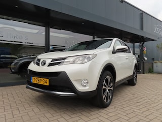 Toyota RAV4 2.0 STYLE 4WD Ecc Navi Leder Led Trekhaak 2015