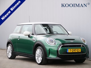 Mini Mini Classic 33 kWh Automaat Stoelverwarming / LED / Navigatie / SOH 96,0 %