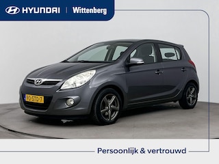 Hyundai i20 1.4i i-Motion | Apple carplay/android auto | Elektrische ramen | Airco | Navigatie |