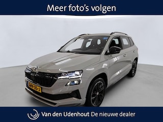 Skoda Karoq 1.5 TSI ACT 150pk Sportline Business DSG / Matrix LED Koplampen / 18" Lmv / Stoelverwarming
