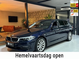 BMW 5-serie Touring 520i Sport Line M Garantie Pano Memory StoelVentilatie StoelVW Elek Stuur Elek Achterklep Navi Cruise Rijklaar