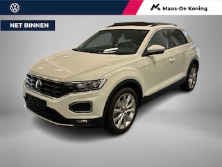 Volkswagen T-Roc 1.5 TSI 150pk DSG Sport · Panoramadak · Camera · Afn. Trekhaak · Dodehoeksensor · ACC · 18"Velgen · Sfeerverlichting · Sportstoelen ·