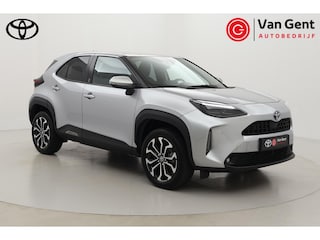 Toyota Yaris Cross 1.5 Hybrid Dynamic | Dodehoek detectie | Stoel-/stuurverwarming | Navigatie | Parkeersensoren voor/achter | Apple Carplay / Android Auto | 17 inch