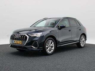 Audi Q3 45 TFSi e S-Line 245 Pk | Stoelverwarming | Adaptive Cruise | Camera | CarPlay | Climatronic | Matrix LED | 18 Inch | 69.509 Km !!