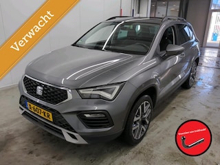 Seat Ateca 1.0 TSI Style Business Intense | Camera | Stoel-en stuurverwarming |