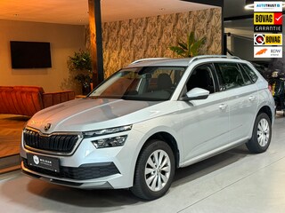 Skoda Kamiq 1.0 TSI Style Garantie Carplay StoelVW Lane Ass Front Ass DAB Cruise Clima Navi LED Rijklaar