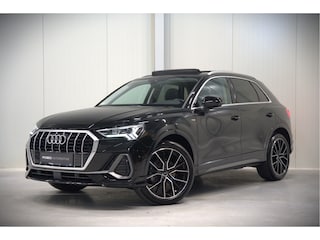 Audi Q3 35 TFSI S Line Pro Line S S-Line | Panoramadak | Stoelverwarming | Camera | Cruise Control | Apple Carplay | Dodehoekdetectie | Navigatie | Parkeersensoren |