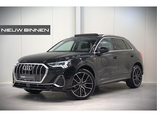 Audi Q3 35 TFSI S Line Pro Line S S-Line | Panoramadak | Stoelverwarming | Camera | Cruise Control | Apple Carplay | Dodehoekdetectie | Navigatie | Parkeersensoren |