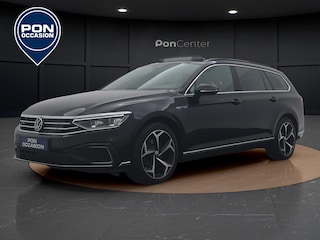 Volkswagen Passat Variant 1.4 TSI PHEV GTE Business | Pano dak | Trekhaak | Camera | Elek Achterklep | Stuur-/Stoelverwarming |