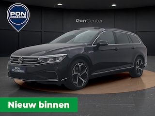 Volkswagen Passat Variant 1.4 TSI PHEV GTE Business | Pano dak | Trekhaak | Camera | Elek Achterklep | Stuur-/Stoelverwarming |