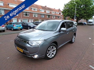 Mitsubishi Outlander 2.0 PHEV Executive Edition NAVI TEL CRUISECONT CAMERA......