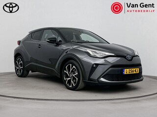 Toyota C-HR 1.8 Hybrid Style | Apple Carplay / Android Auto | Dodehoek detectie | Stoelverwarming | LED | Parkeersensoren voor/achter | Adaptive Cruise | Keyless | Camera | 18 inch