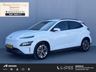 Hyundai Kona EV Fashion 64 kWh / 100% SOH / NL auto / Cruise Control Adaptief / Lane Assist / Dode Hoek Detectie / Keyless Entry & Start / Apple Carplay & Android Auto / Navigatie / Lichtmetalen Velgen 17" / Head-Up Display /