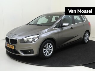 BMW 2-serie Tourer 218i Essential | Business-pakket | achteropkomend verkeer waarschuwing | airco automatisch | Autonomous Emergency Braking | bots herkenning en activatie | cruise control | elektrisch glazen panorama-dak | navigatiesysteem full map + hard disk |