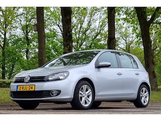 Volkswagen Golf 1.4 Trendline, Stoelverwarming, Bluetooth, Airco, APK t/m 02-2027.