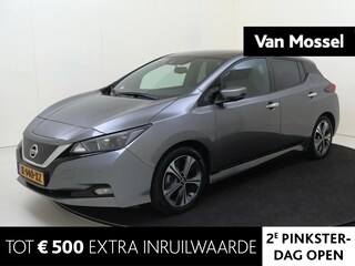 Nissan Leaf N-Connecta 40 kWh achterbank verwarmd | Apple Carplay/Android Auto | SoH 88,54% | cruise control adaptief | dodehoek detectie | lichtmetalen velgen 17" | navigatiesysteem full map | rijstrooksensor met correctie | voorstoelen verwarmd| warmtepomp