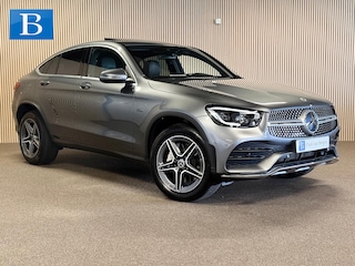 Mercedes-Benz GLC 300e 4 Matic AMG STYLING-SCHUIFDAK-TREKHAAK-SOUND-360 CAMERA-COMPLEET
